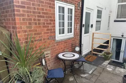 1 bedroom Gloucester   Apartment in Blakeney