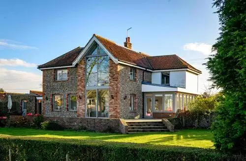 4 bedroom 4 Bed Cottage in Blakeney