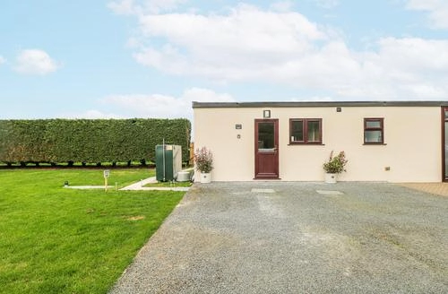 1 bedroom Aloe Lodge in Norfolk