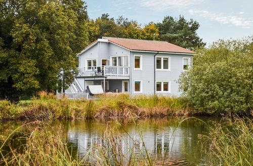 4 bedroom Chestnut Cottage in Norfolk