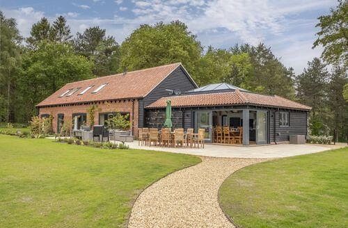 5 bedroom Wild Meadow Barn in Norfolk