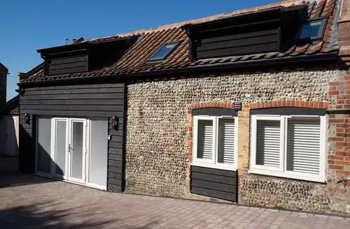 Coral Cottage