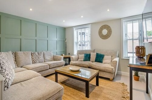 4 bedroom Greenwell Cottage in Derbyshire
