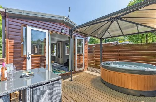 1 bedroom Peak Luxury Lodge in Derbyshire