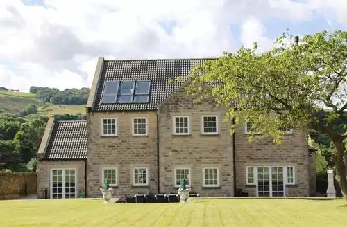 7 bedroom Hartcliffe View in Peak District
