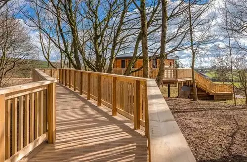 1 bedroom Hartington Treehouses in Peak District