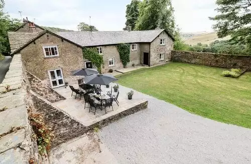 6 bedroom The Bothy in Peak District