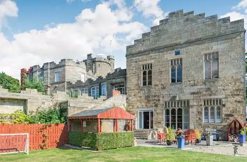 3 bedroom Knights Corner Stanhope Castle in County Durham