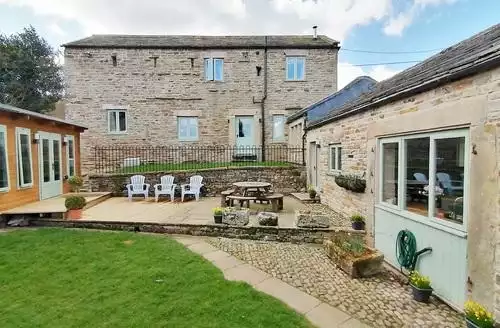 4 bedroom Cobblers Barn in County Durham