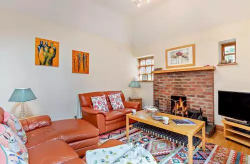 2 Bed Cottage In Morpeth