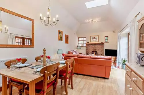 2 Bed Cottage In Morpeth