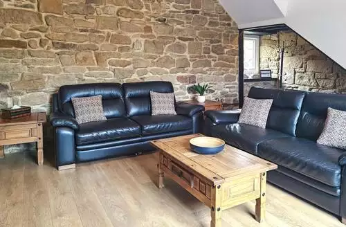 3 Bed Cottage In Morpeth