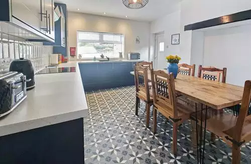 3 Bed Cottage In Morpeth