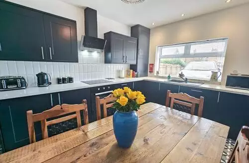 3 Bed Cottage In Morpeth