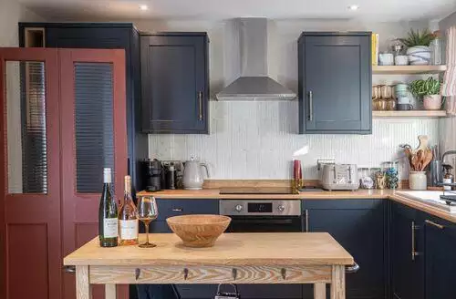 3 Bed Cottage In North Sunderland