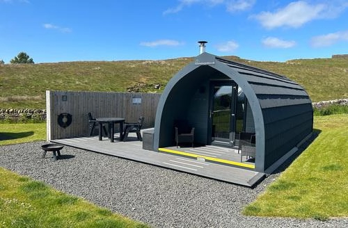 0 bedroom Luxury Castle Pod With Hot Tub in Northumberland