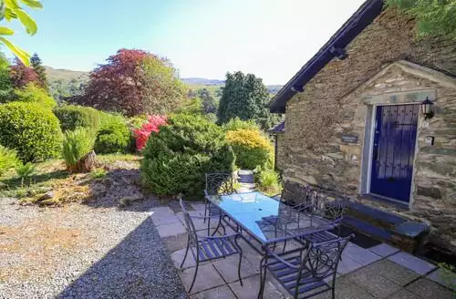 3 bedroom Stablemans Cottage At Stepping Stones in Ambleside