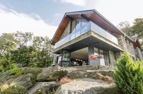 4 bedroom Lakeside At Louper Weir in Lake District