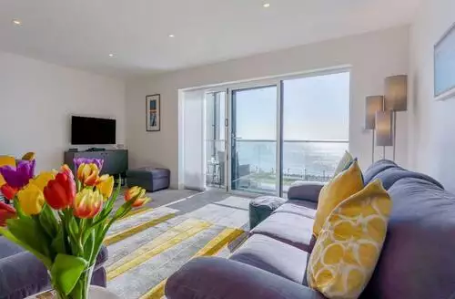 2 bedroom 2 Bed Apartment In Sandown in Isle Of Wight