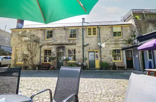 2 bedroom The Hayloft in Isle Of Wight