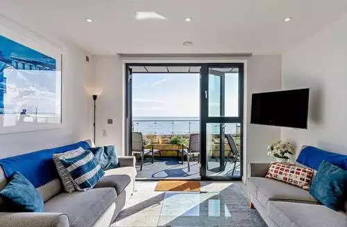 2 bedroom 2 Bed Apartment In Ramsgate in Kent