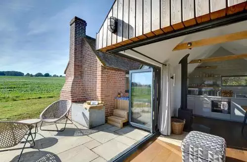 1 bedroom 1 Bed Cottage In Stone in Kent