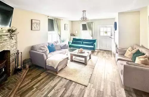 2 bedroom Ivy Lodge in Kent
