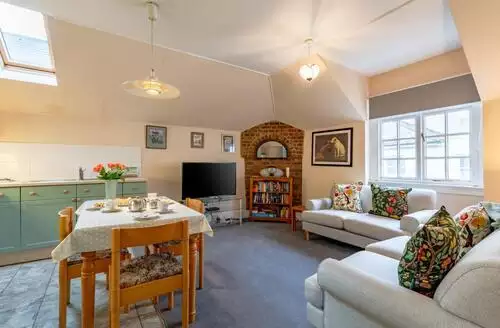 2 bedroom 2 Bed Apartment In Brighton And Hove in Sussex
