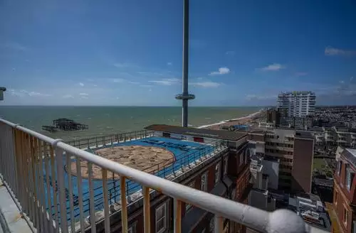 3 bedroom Beachfront Penthouse in Sussex