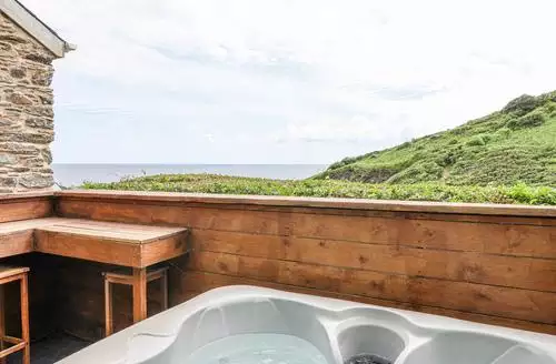 2 Cliff Cottages