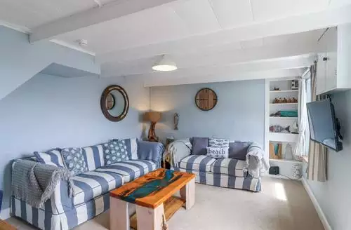 2 Cliff Cottages