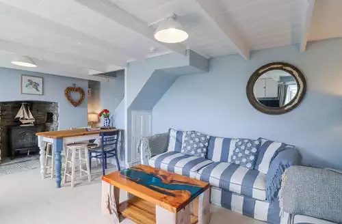 2 Cliff Cottages