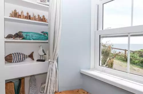 2 Cliff Cottages