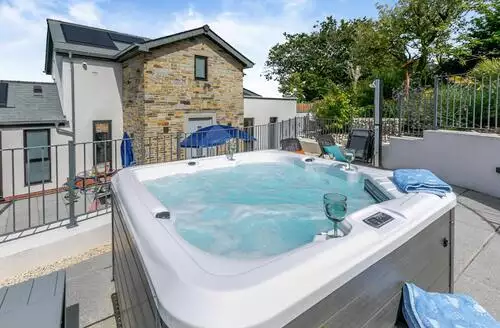 3 Bed Cottage In Poundstock