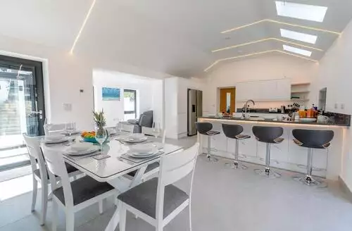 3 Bed Cottage In Poundstock