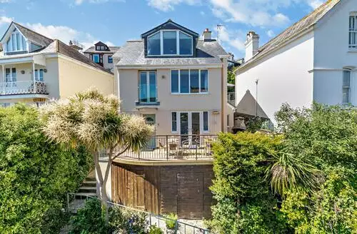 4 Bed Cottage In Fowey