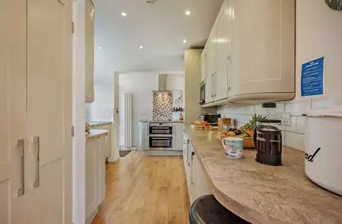 4 Bed Cottage In Fowey