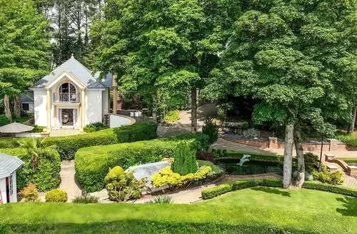 2 bedroom Hunters Moon in Cornwall