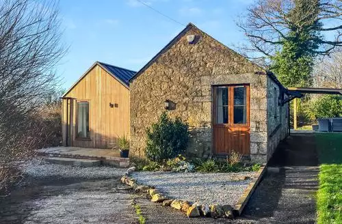 2 bedroom Lanhydrock Barn in Cornwall