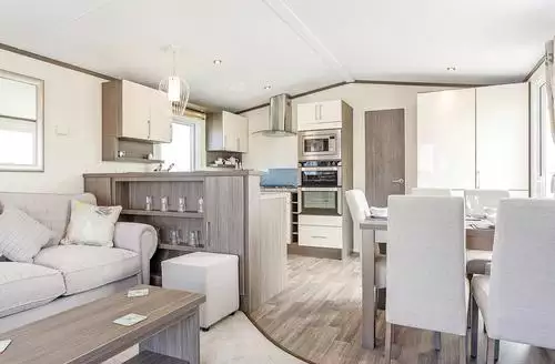 3 bedroom Lime Shore Deluxe in Cornwall