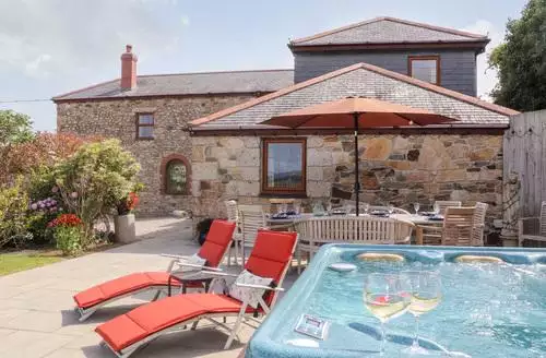 5 bedroom Riviere House in Cornwall