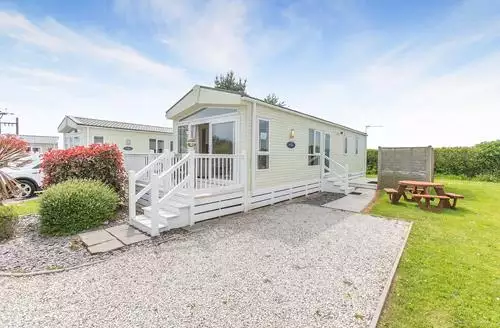 3 bedroom Sandy Pebble Deluxe  in Cornwall