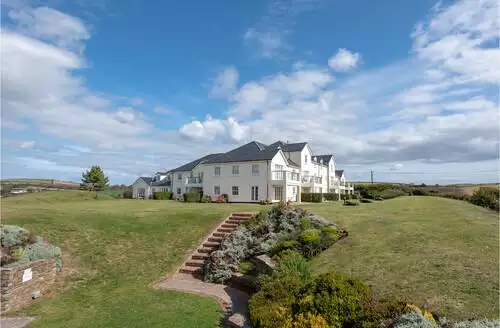 3 bedroom 1 Thurlestone Beach Apartments in Devon