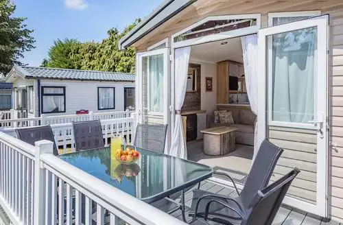 3 bedroom Beech 3 Hot Tub in Devon