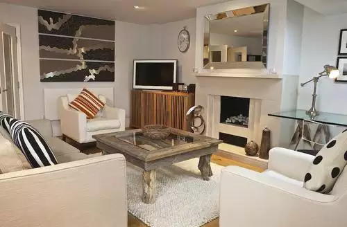 2 bedroom Diddly Squat in Devon