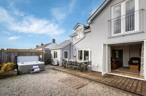 4 bedroom 4 Bed Cottage In Kentisbury in Devon