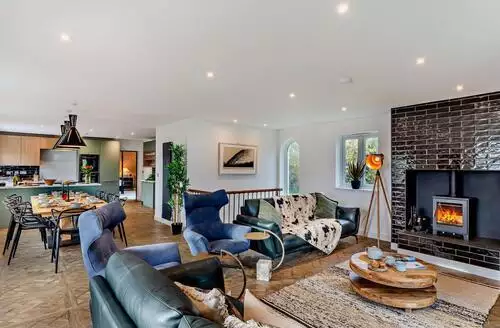 5 bedroom 5 Bed Cottage In Bideford in Devon