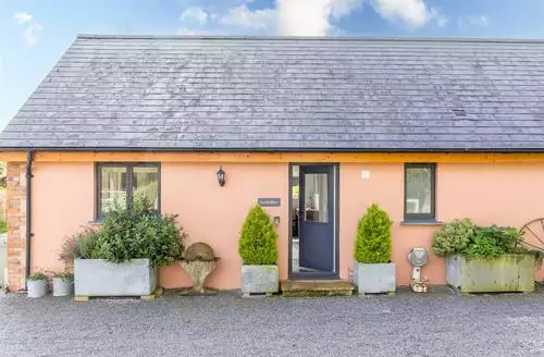 2 bedroom The Farm Office in Devon