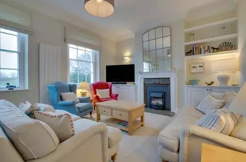 3 bedroom 3 Bed Apartment In Swanage in Dorset