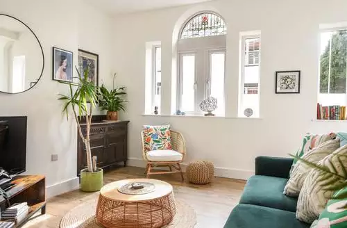 2 bedroom Seaward in Dorset